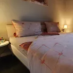 Sandburg Comfortable Feriehus *